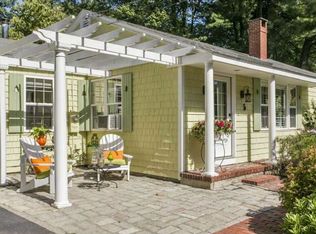 5 Bartlett Way, Falmouth, ME 04105