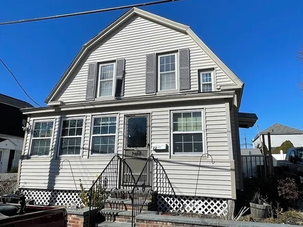 22 Delard St, Lowell, MA 01850