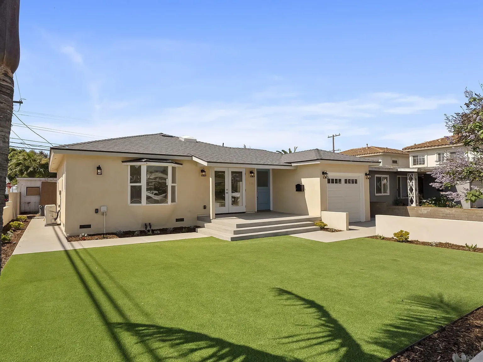 3 bed, 2.0 bath, 1217 sqft, $5,000 — Photo 4