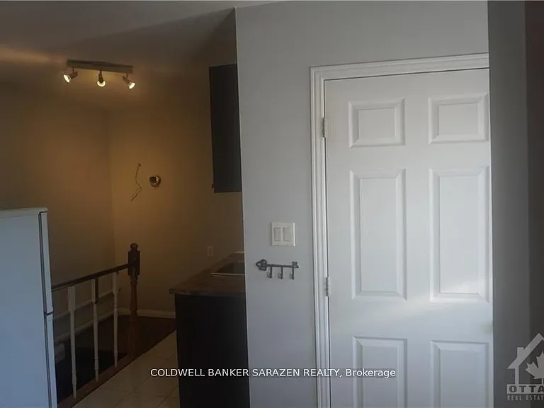 326 Flora St #3 — Photo 6