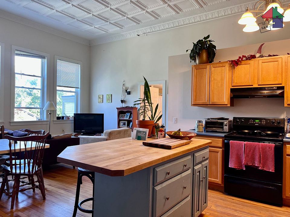 397 Main Street 397 Main St Duxbury, VT Zillow