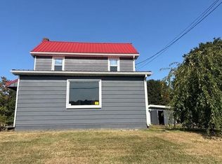 1916 Bloomfield Rd, Roaring Spring, PA 16673