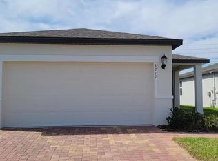 3272 Bella Vista Dr, Davenport, FL 33897