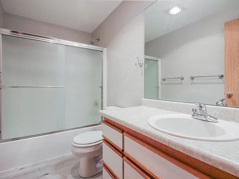 2739 SW Jasmine Pl — Photo 10