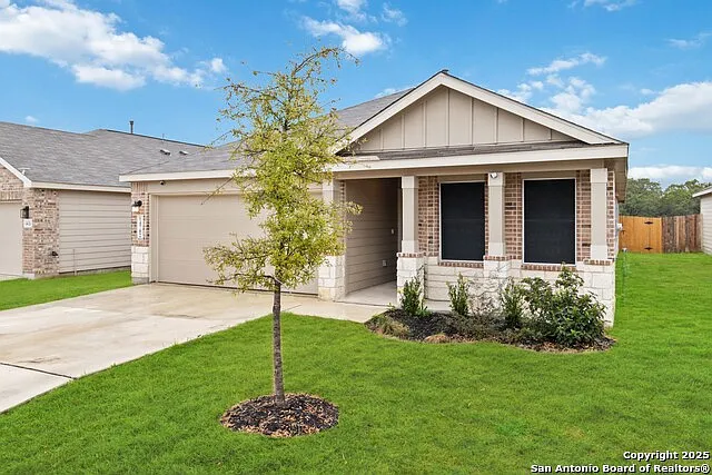 14702 Somerset Ml — Photo 4
