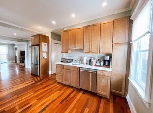 85-87 Walnut St UNIT 1, Dorchester, MA 02122