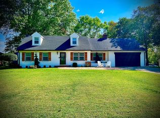 3033 Santiago Dr, Greenwood, IN 46143