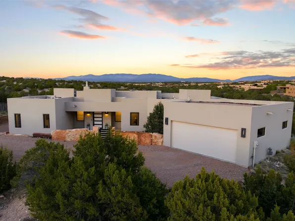 12C Camino Barranca #C, Santa Fe, NM 87507