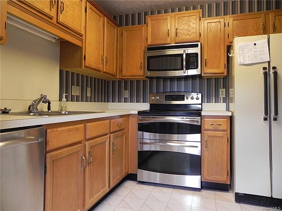 5th image of 4005 Caldwell Ct