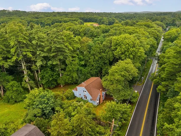 412 Andover St, Georgetown, MA 01833