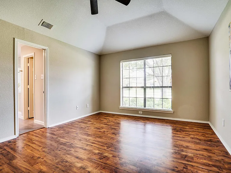 626 Cribbs Dr — Photo 25