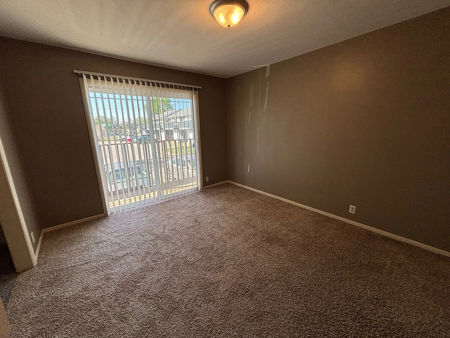 Monarch Ct — Photo 3