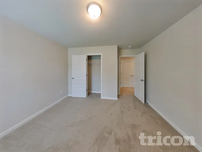 701 Jackson Ct — Photo 27