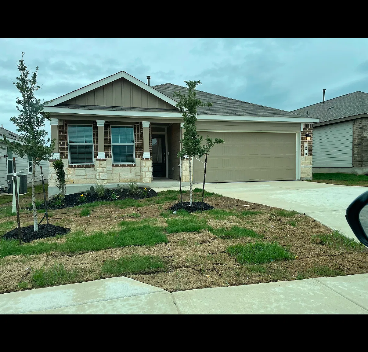 14018 Machete Park — Photo 2