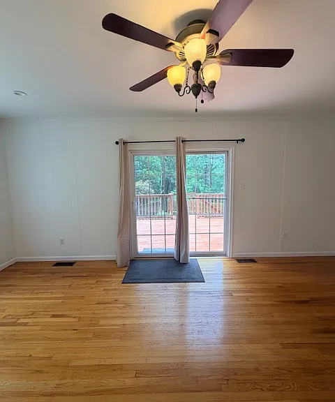 238 Pond Dr — Photo 16