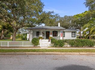 458 Scotland St, Dunedin, FL 34698