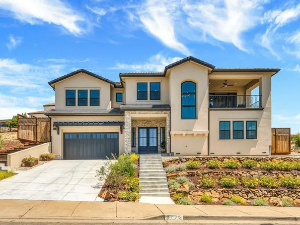 3776 Crown Hill Drive, Santa Rosa, CA 95404