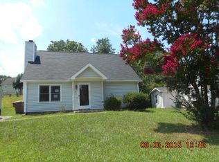 12 Arta Ln, Greensboro, NC 27406