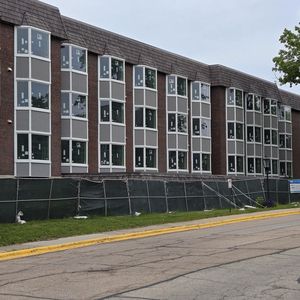 200 Thames Pkwy APT 3M, Park Ridge, IL, 60068