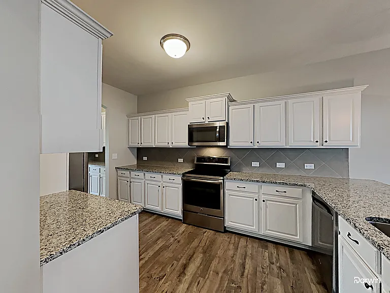 266 Whispering Hills Dr — Photo 6