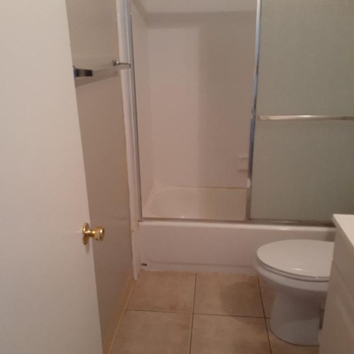 1st image of 280 E Okeefe St APT O