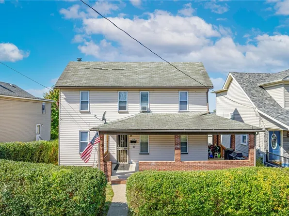 920 Howell St, Vandergrift, PA 15690