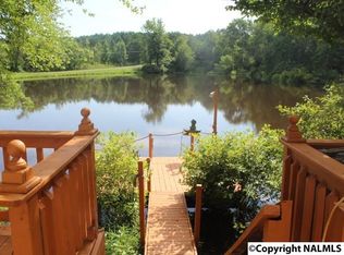 188 Lake Dr, Henagar, AL 35978