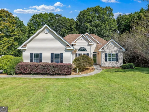 3834 Covered Bridge Pl, Gainesville, GA 30506