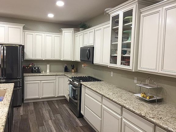 5th image of 14556 W Banff Ln