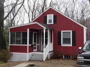 38 Essex St, Wakefield, MA 01880
