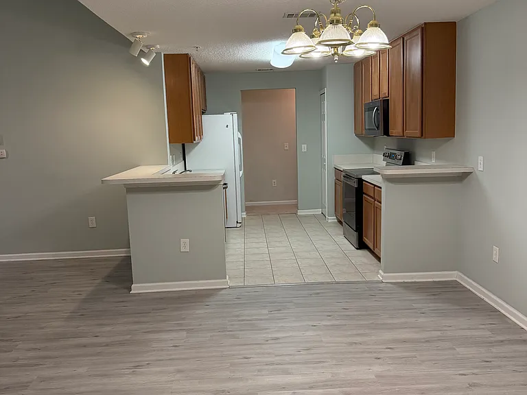 9576 Amarante Cir #8 — Photo 11