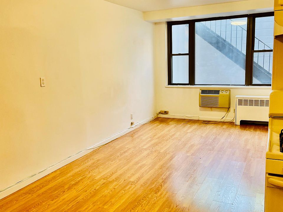 1st image of 47 Davis Ave APT 1F