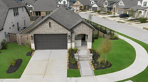 18402 Mesquite Flats Trl Photo 1