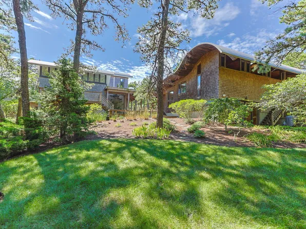 195 King Phillip Road, Wellfleet, MA 02667