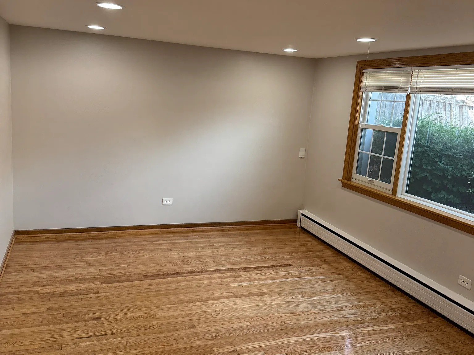 5807 W Addison St — Photo 3