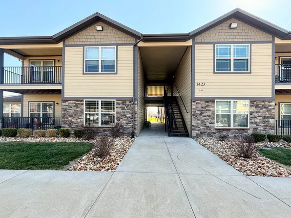 1427 Genesis Dr APT 13, McPherson, KS 67460
