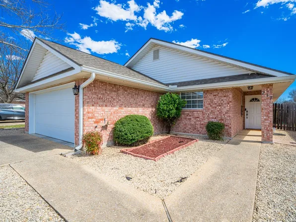217 CORONADO CIR, Kerrville, TX 78028