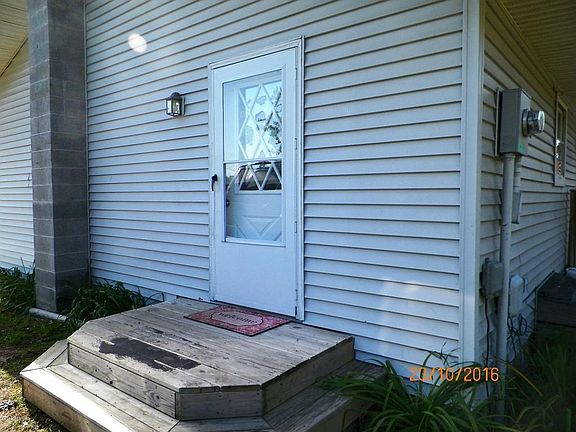 4th image of 26220 Flanders St