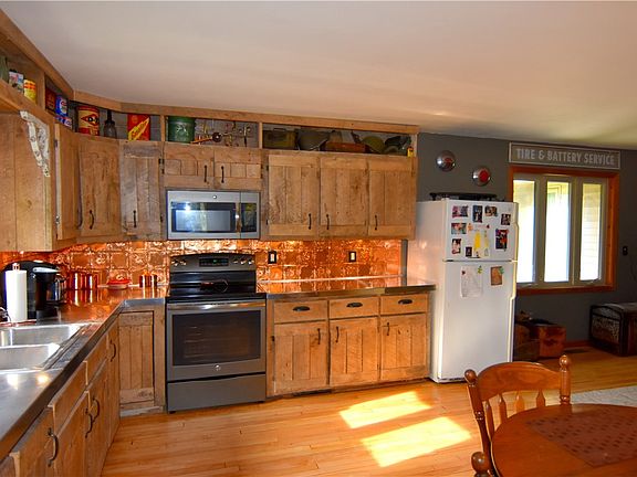 3rd image of 214 Tonnar Street