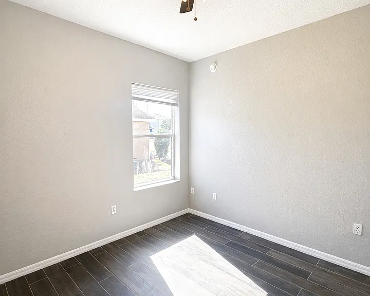 1192 Normandy Heights Cir — Photo 21