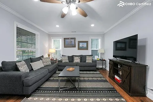 3820 Collinwood Ave Photo 1