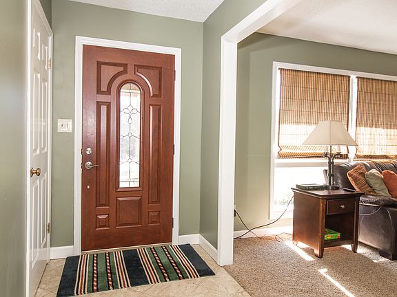 Entrance hall, front door