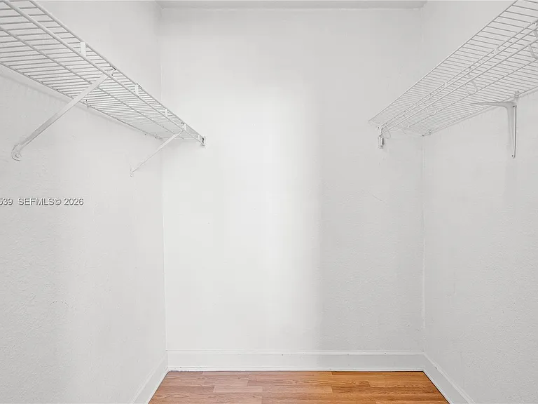 401 69th St #Penthouse 101 — Photo 22