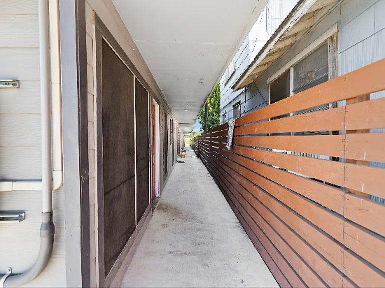 3122 Culebra Rd — Photo 22