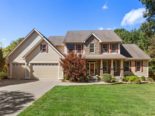 34064 Alison Ln, Cumming, IA 50061
