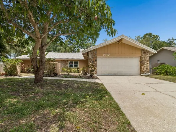 1470 Burnham Ln, Dunedin, FL 34698
