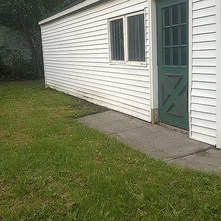 2nd image of 24321 Powers Ave