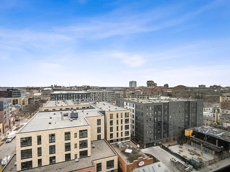Chateau Student Housing Cooperative — Photo 56