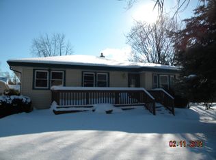 509 Pioneer Trl, Saginaw, MI 48604