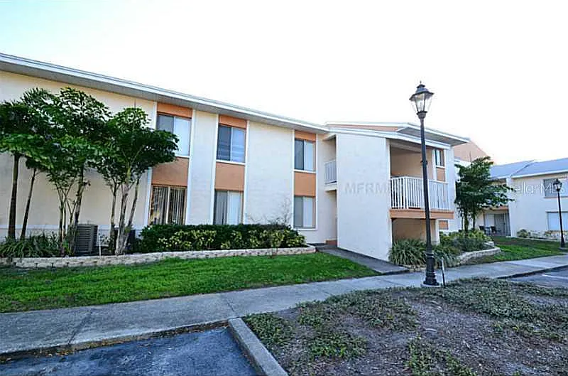 3 bed, 1440 sqft, $1,800 — Photo 2